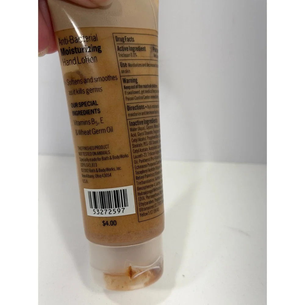 Bath & Body Works Warm Vanilla Sugar Anti-Bacterial Moisturizing Hand Lotion 2oz